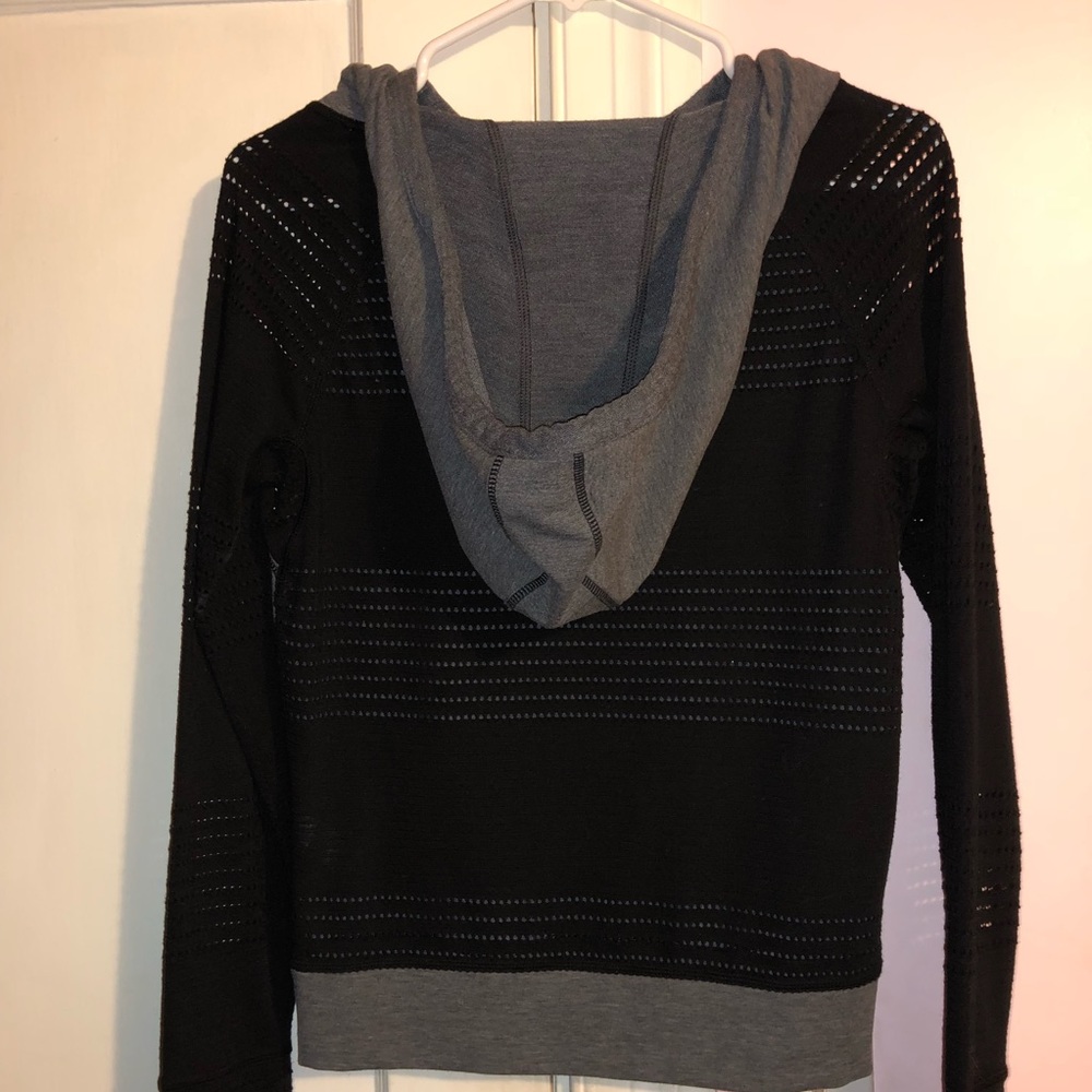 Athleta Charcoal Limitless Pullover Hoodie - Picture 7 of 8